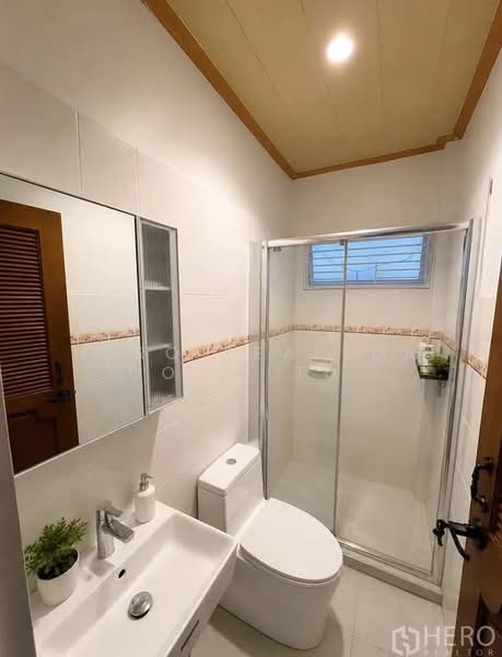 For Rent Detached House in Onnut, Prawet, Bangkok HRE01011, กรุงเทพ, ประเวศ, กรุงเทพ, 200 ตร.ม., บ้านเดี่ยว ให้เช่า, โดย Hero Realtor Co., Ltd., 500403218 - DDproperty.com