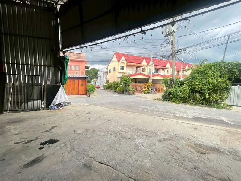 ที่ดิน+โกดัง 101 ตร.ว. อยู่หลังตลาดป้าพร ซอยพหลโยธิน52 แยก33, Bangkok, ถนนพหลโยธิน, Khlong Tanon, Sai Mai, Bangkok, , 404 sqm, Land For Sale, by คุณ ณัฐ ตุ่มแก้ว (ซี), 500403226 - DDproperty.com
