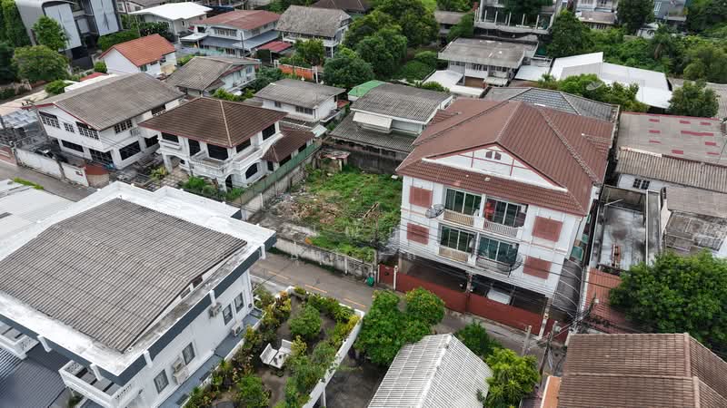 ที่ดินแปลงสวย ปรีดีพนมยงค์15แยก3, กรุงเทพ, ปรีดีพนมยงค์15แยก3, บางจาก, พระโขนง, กรุงเทพ, 288 ตร.ม., ที่ดิน ขาย, โดย ธนณัฎฐ์ ศตายุสกุลวงศ์, 500403234 - DDproperty.com