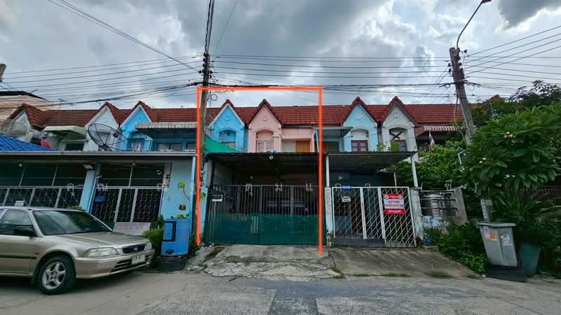 ทาวน์เฮ้าส์ 2 ชั้น 20 ตร.ว. ทาวน์เฮ้าส์ อยู่หลังตลาดป้าพร ซอยพหลโยธิน52 แยก33, Bangkok, ถนนพหลโยธิน, Khlong Tanon, Sai Mai, Bangkok, 2 Bedrooms, 100 sqm, Townhouse For Sale, by คุณ ณัฐ ตุ่มแก้ว (ซี), 500403285 - DDproperty.com