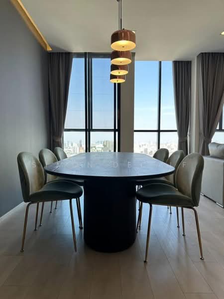 Noble Ploenchit, Bangkok, 1035 Ploenchit Road, Lumphini, Pathum Wan, Bangkok, 2 Bedrooms, 119 sqm, Condo For Rent, by Simon Decalf, 500403291 - DDproperty.com