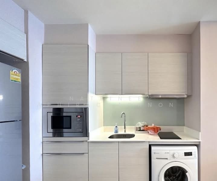 H Sukhumvit 43, Bangkok, 28 Sukhumvit 34 Road, Khlong Tan Nua, Watthana, Bangkok, 1 Bedroom, 43 sqm, Condo For Sale, by Natrinee Aphirachatanon, 500403338 - DDproperty.com