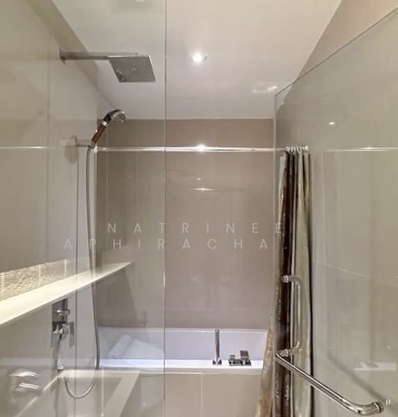 H Sukhumvit 43, Bangkok, 28 Sukhumvit 34 Road, Khlong Tan Nua, Watthana, Bangkok, 1 Bedroom, 43 sqm, Condo For Sale, by Natrinee Aphirachatanon, 500403338 - DDproperty.com