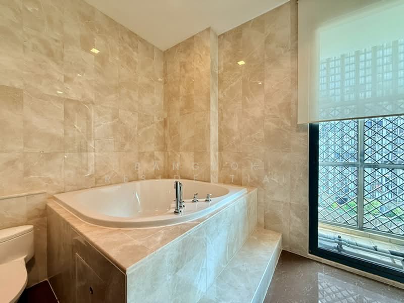 Le Raffine Sukhumvit 39, Bangkok, Soi Sukhumvit 39, Khlong Tan Nua, Watthana, Bangkok, 4 Bedrooms, 480 sqm, Condo For Sale, by Bangkok Residential, 500403382 - DDproperty.com
