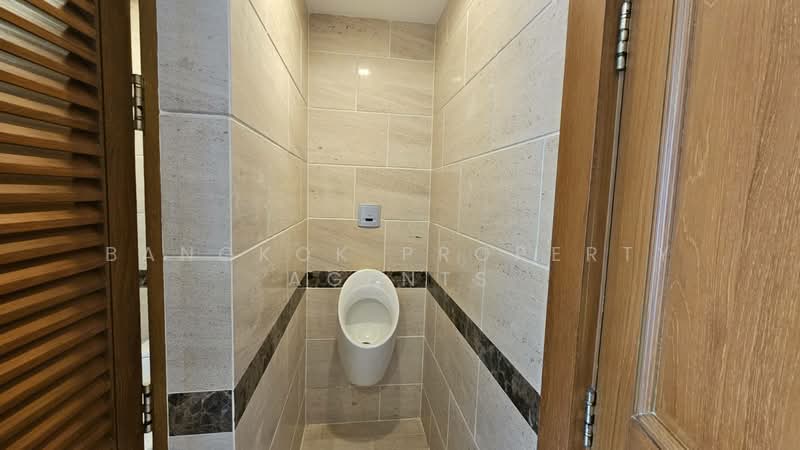The Next Sukhumvit 52, Bangkok, 41 Sukhumvit 52 Road, Bang Chak, Phra Khanong, Bangkok, 3 Bedrooms, 497 sqm, Condo For Rent, by BANGKOK PROPERTY AGENTS, 500403390 - DDproperty.com