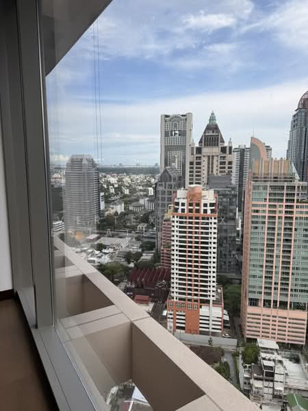 Dusit Central Park (Residences), Bangkok, 946 Rama 4 Road, Silom, Bang Rak, Bangkok, 2 Bedrooms, 110 sqm, Condo For Rent, by Vertex Luxe Estate Co.,LTD, 500403398 - DDproperty.com