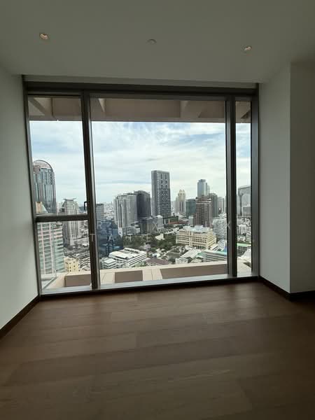 Dusit Central Park (Residences) : ดุสิต เซ็นทรัลพาร์ค, กรุงเทพ, 946 ถนนพระราม 4, สีลม, บางรัก, กรุงเทพ, 110 ตร.ม., คอนโด ให้เช่า, โดย Vertex Luxe Estate Co.,LTD, 500403398 - DDproperty.com
