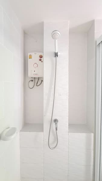 Elements Srinakarin, Bangkok, 43-1 Soi Supaphong 3, Intersection 4, Srinakarin Road, Nong Bon, Prawet, Bangkok, 1 Bedroom, 37 sqm, Condo For Rent, by Natrinee Aphirachatanon, 500403408 - DDproperty.com