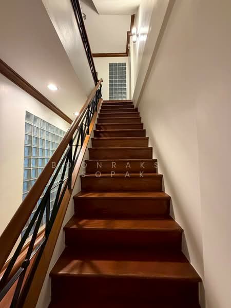 4-BR Townhouse, Bangkok, Arun Amarin, Bangkok Noi, Bangkok, 4 Bedrooms, 104 sqm, Townhouse For Rent, by Boonraksa Sopak, 500403410 - DDproperty.com