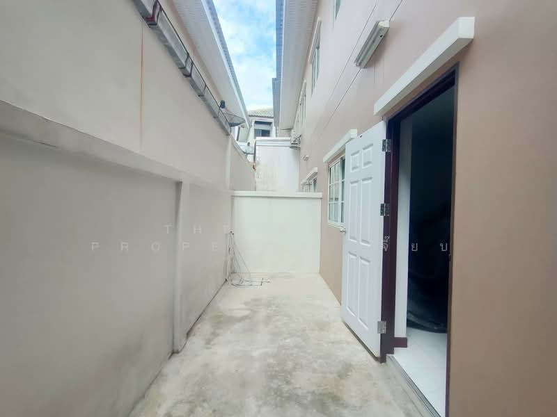 นิราวิลล์ ไอริช สมุทรสาคร (Niraville Irich), Samut Sakhon, Na Di, Muang Samut Sakhon, Samut Sakhon, 3 Bedrooms, 130 sqm, Townhouse For Sale, by The Best Property เจี๊ยบ, 500403433 - DDproperty.com