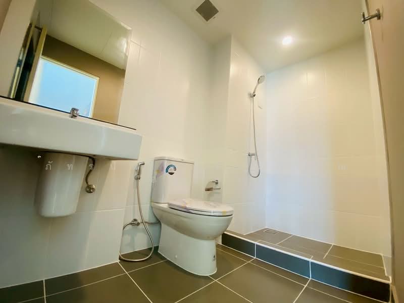 Baan Klang Muang Ratchaphruek-Rama 5, Nonthaburi, Soi Bang Phai 21, Nakhon In Road, Bang Phai, Muang Nonthaburi, Nonthaburi, 3 Bedrooms, 88 sqm, Townhouse For Sale, by ภัทรนัน อิศรางกูร ณ อยุธยา, 500403517 - DDproperty.com