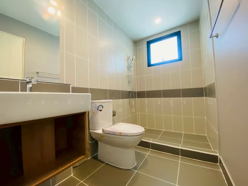 Baan Klang Muang Ratchaphruek-Rama 5, Nonthaburi, Soi Bang Phai 21, Nakhon In Road, Bang Phai, Muang Nonthaburi, Nonthaburi, 3 Bedrooms, 88 sqm, Townhouse For Sale, by ภัทรนัน อิศรางกูร ณ อยุธยา, 500403517 - DDproperty.com