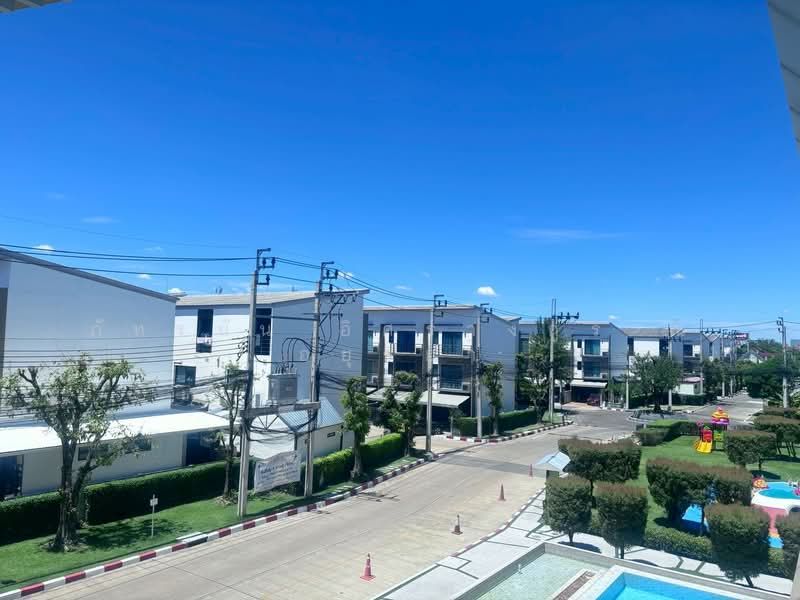 Baan Klang Muang Ratchaphruek-Rama 5, Nonthaburi, Soi Bang Phai 21, Nakhon In Road, Bang Phai, Muang Nonthaburi, Nonthaburi, 3 Bedrooms, 88 sqm, Townhouse For Sale, by ภัทรนัน อิศรางกูร ณ อยุธยา, 500403517 - DDproperty.com