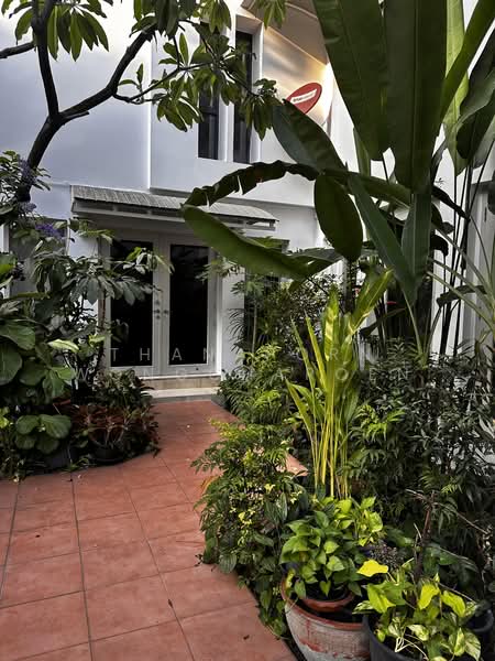สาทร, Bangkok, Thung Maha Mek, Sathon, Bangkok, 3 Bedrooms, 300 sqm, Single Detached House For Rent, by Thanaporn Wongcharoen, 500403524 - DDproperty.com