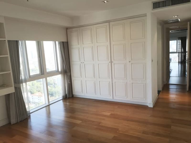 Kiarti Thanee City Mansion, Bangkok, Soi Sukhumvit 31, Khlongtoei Nua, Watthana, Bangkok, 3 Bedrooms, 270 sqm, Condo For Rent, by The Luxe Group, 500403531 - DDproperty.com