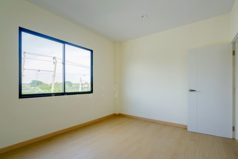 Baan Termrak 4, Nonthaburi, Bang Kruai-Sai Noi Road, Bang Bua Thong, Nonthaburi, 4 Bedrooms, 241 sqm, Townhouse For Sale, by อานันท์ ขจรศักดิ์ว่องไว, 500403558 - DDproperty.com