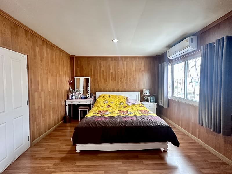 The Central Town 2, Chon Buri (Pattaya), Nong - Kham, Si Racha, Chon Buri (Pattaya), 3 Bedrooms, 144 sqm, Townhouse For Sale, by The Best Property ปิ่น, 500403563 - DDproperty.com