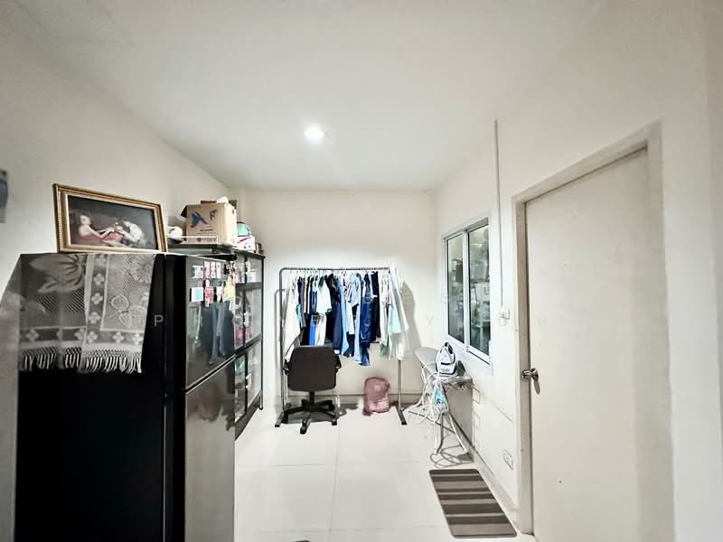 The Central Town 2, Chon Buri (Pattaya), Nong - Kham, Si Racha, Chon Buri (Pattaya), 3 Bedrooms, 144 sqm, Townhouse For Sale, by The Best Property ปิ่น, 500403563 - DDproperty.com