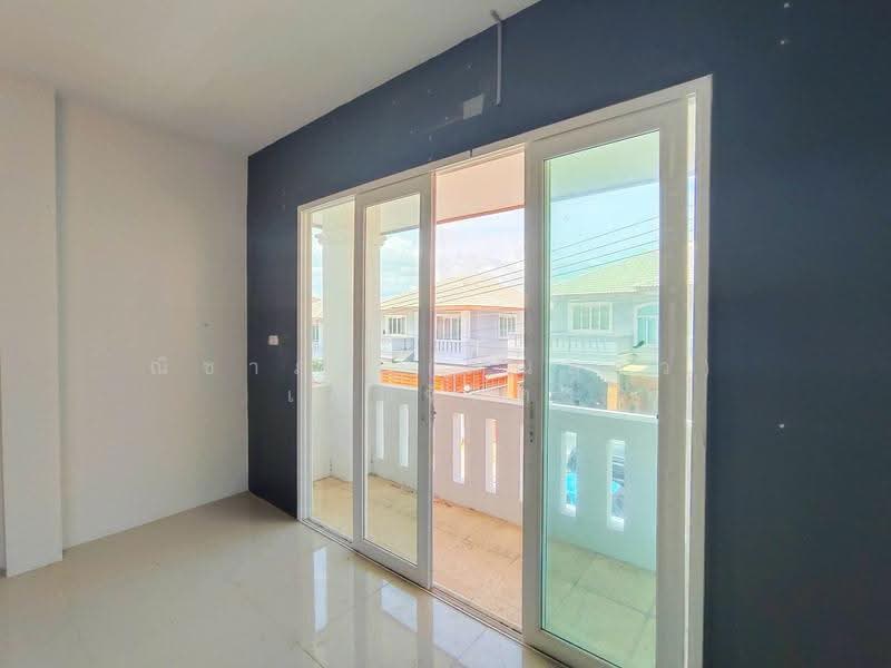 Single house for sale, Chon Buri (Pattaya), ถนนซอยหนองไม้แก่น, Nong Pru, Bang Lamung (Pattaya), Chon Buri (Pattaya), 3 Bedrooms, 250 sqm, Single Detached House For Sale, by Nichapa Phiachan, 500403579 - DDproperty.com