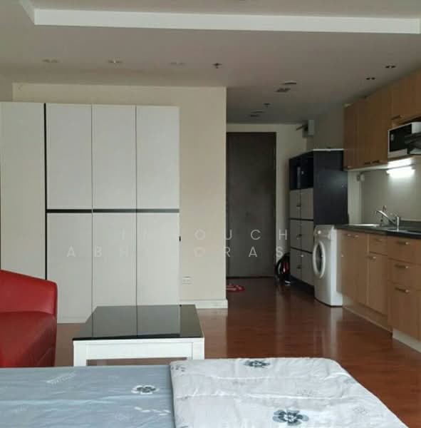 The Trendy, Bangkok, 10 Soi Sukhumvit 13, Khlongtoei Nua, Watthana, Bangkok, 1 Bedroom, 38 sqm, Condo For Rent, by Intouch Abhinorasaeth, 500403582 - DDproperty.com