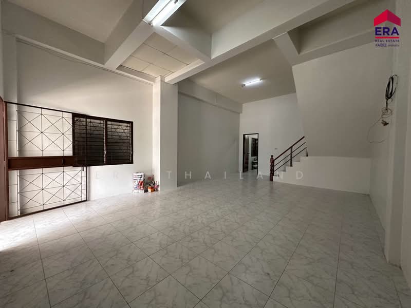ทาวน์โฮม 2 ชั้น พิกัด ซอยพิเศษ มอ. ขุนทะเล, Surat Thani, Khunthale, Muang Surat Thani, Surat Thani, 2 Bedrooms, 100 sqm, Townhouse For Sale, by ERA Thailand, 500403606 - DDproperty.com
