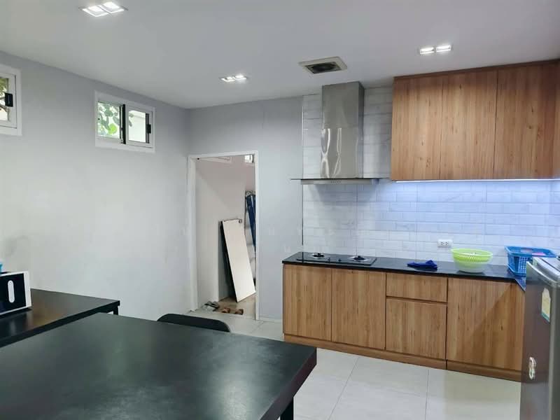 RK PARK 2 Ramintra-Safari, Bangkok, Lieb Khlong Song Road, Bang Chun, Khlong Sam Wa, Bangkok, 4 Bedrooms, 180 sqm, Townhouse For Sale, by คุณ ปั่น อินทะอุ่นวงศ์ (ปั่น), 500403617 - DDproperty.com