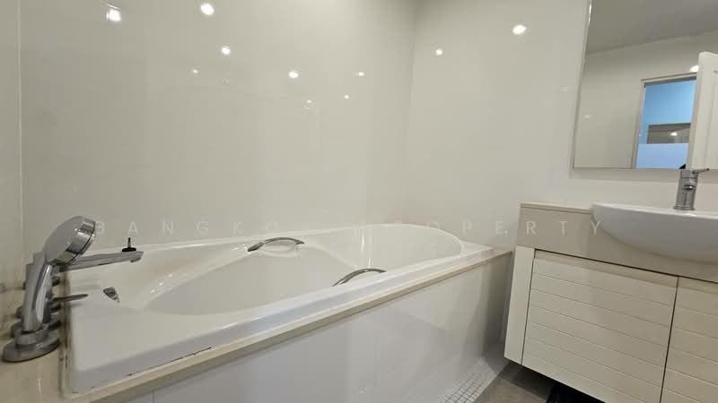 Siri Residence, Bangkok, 21 Soi Sukhumvit 24, Khong Tan, Khlong Toei, Bangkok, 2 Bedrooms, 95 sqm, Condo For Rent, by BANGKOK PROPERTY AGENTS, 500403621 - DDproperty.com