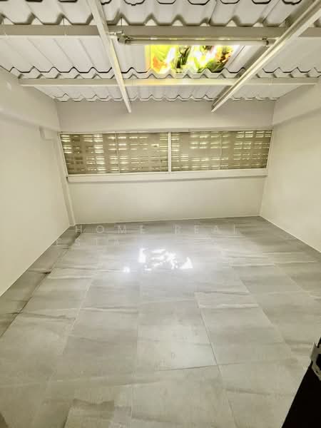 ทาวน์เฮ้าส์ 2 ชั้น ซอยประวิทย์และเพื่อน 8/2, Bangkok, Bang Chak, Phra Khanong, Bangkok, 3 Bedrooms, 150 sqm, Townhouse For Sale, by HOME Real Estate Service, 500403639 - DDproperty.com