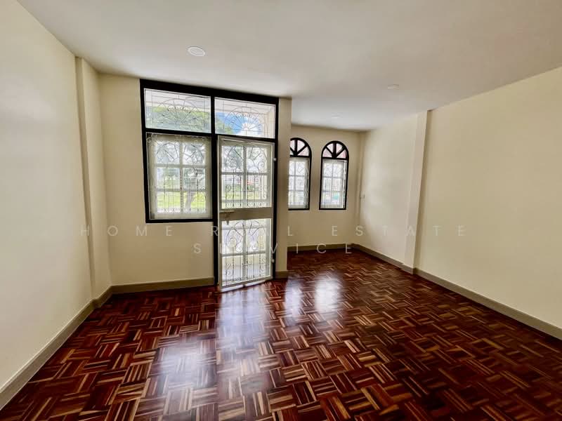 ทาวน์เฮ้าส์ 2 ชั้น ซอยประวิทย์และเพื่อน 8/2, Bangkok, Bang Chak, Phra Khanong, Bangkok, 3 Bedrooms, 150 sqm, Townhouse For Sale, by HOME Real Estate Service, 500403639 - DDproperty.com