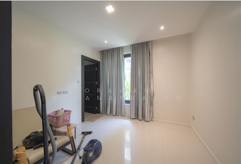standalone home, Chon Buri (Pattaya), Bang Lamung, Bang Lamung (Pattaya), Chon Buri (Pattaya), 5 Bedrooms, 720 sqm, Single Detached House For Sale, by Orawan Ratanapratum, 500403669 - DDproperty.com