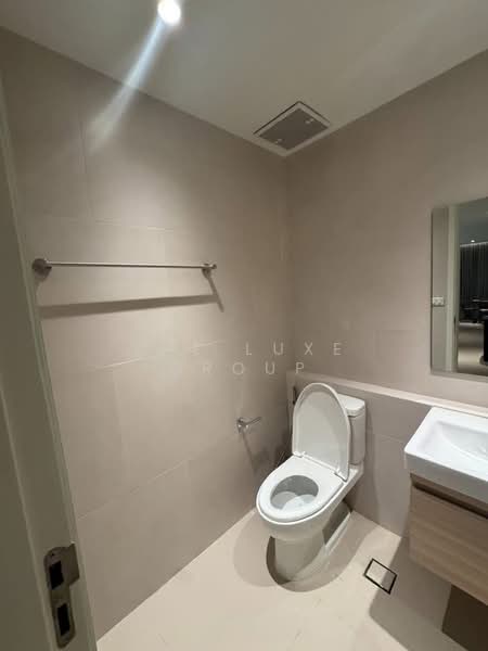 The Bangkok Narathiwas, Bangkok, Narathiwatratchanakharin, Thung Wat Don, Sathon, Bangkok, 3 Bedrooms, 190 sqm, Condo For Rent, by The Luxe Group, 500403684 - DDproperty.com
