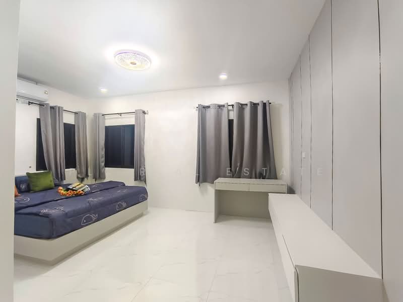 ขายบ้านหรู 3 ห้องนอน บ้านเดี่ยว ฝั่งตะวันออก พัทยา หนองปรือ, ชลบุรี, บางละมุง, ชลบุรี, 248 ตร.ม., บ้านเดี่ยว ขาย, โดย PLC Real Estate, 500403685 - DDproperty.com