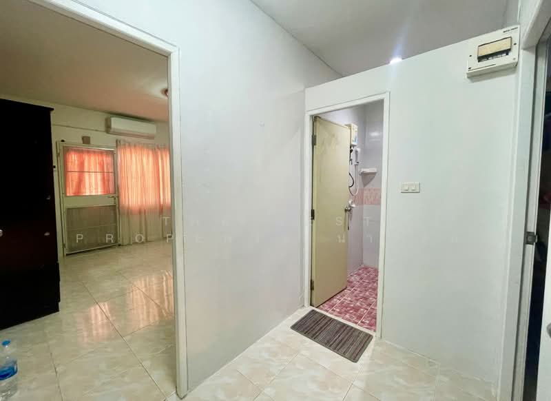 Fuengfa Villa 11 Phase 9, Samut Prakan, Soi Fueng Fa Village, Project 10, Phraeksa, Muang Samut Prakarn, Samut Prakan, 2 Bedrooms, 41 sqm, Townhouse For Sale, by The Best Property นาเดีย, 500403743 - DDproperty.com