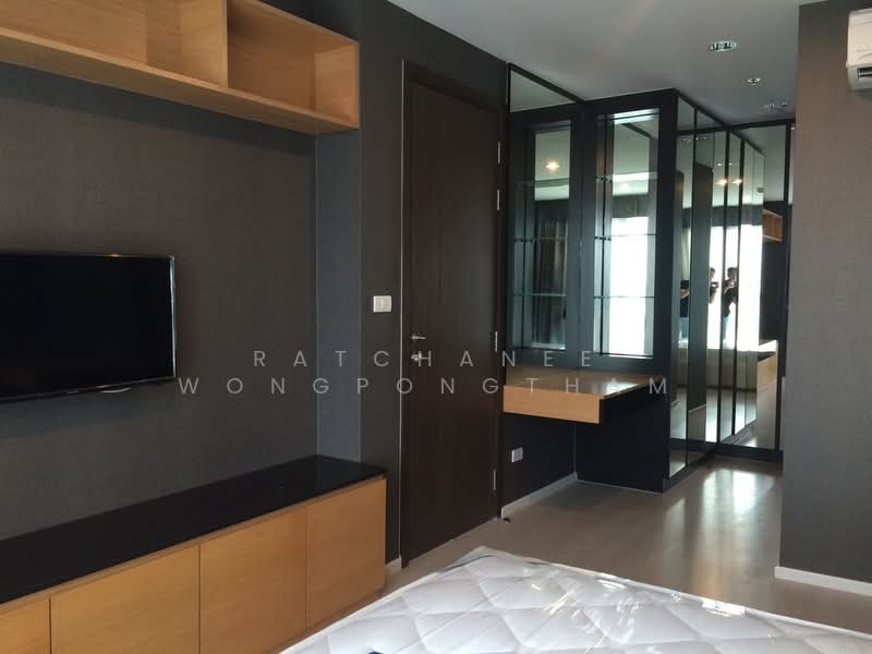 Rhythm Sathorn-Narathiwas : ริทึ่ม สาทร-นราธิวาส, กรุงเทพ, 651 ถนนนราธิวาสราชนครินทร์, ทุ่งมหาเมฆ, สาทร, กรุงเทพ, 61 ตร.ม., คอนโด ให้เช่า, โดย Ratchanee Wongpongtham, 500403779 - DDproperty.com