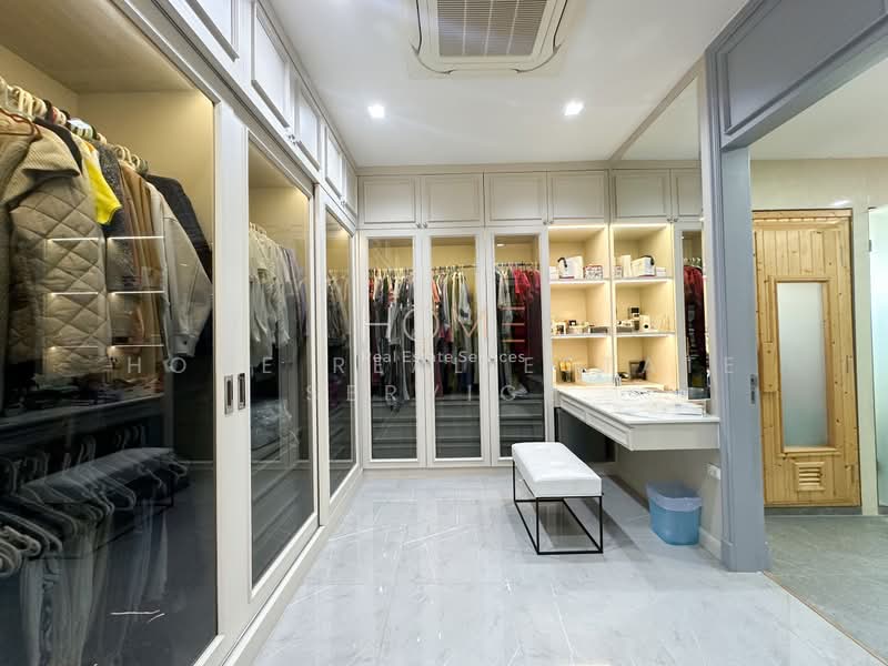 Grand Bangkok Boulevard Ratchaphruek-Charan, Bangkok, 31/4 M.13 Ratchapruk, Bang Ra Mat, Taling Chan, Bangkok, 5 Bedrooms, 588 sqm, Single Detached House For Sale, by HOME Real Estate Service, 500403847 - DDproperty.com