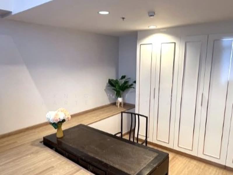 Sathorn 111, Bangkok, Thung Maha Mek, Sathon, Bangkok, 4 Bedrooms, 234 sqm, Condo For Rent, by Knight Frank Chartered (Thailand) Co.,Ltd, 500403870 - DDproperty.com