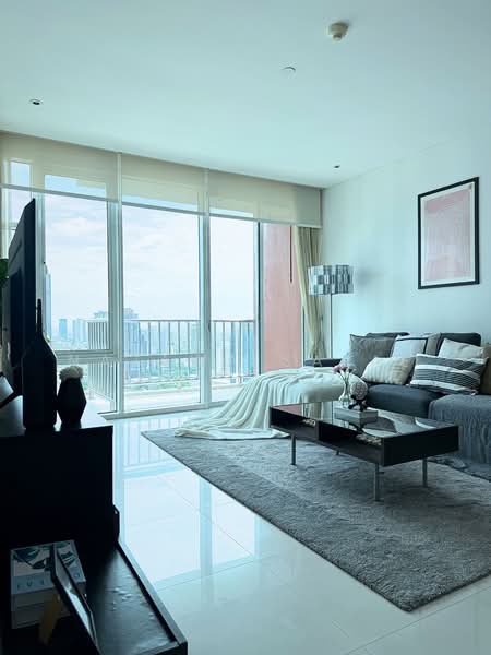 Fullerton Sukhumvit, Bangkok, Sukhumvit Road, Khlong Tan Nua, Watthana, Bangkok, 2 Bedrooms, 96 sqm, Condo For Sale, by Najawa Salae, 500403898 - DDproperty.com