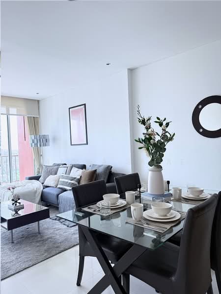 Fullerton Sukhumvit, Bangkok, Sukhumvit Road, Khlong Tan Nua, Watthana, Bangkok, 2 Bedrooms, 96 sqm, Condo For Sale, by Najawa Salae, 500403898 - DDproperty.com