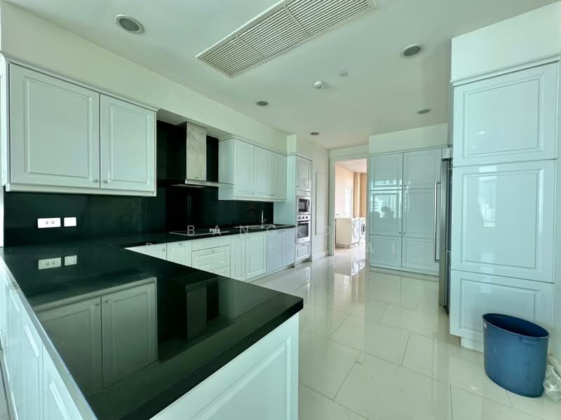 Royce Private Residences, Bangkok, 61 Soi Sukhumvit 31, Khlongtoei Nua, Watthana, Bangkok, 4 Bedrooms, 356 sqm, Condo For Sale, by Bangkok Residential, 500403901 - DDproperty.com