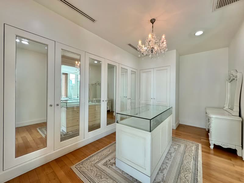 Royce Private Residences, Bangkok, 61 Soi Sukhumvit 31, Khlongtoei Nua, Watthana, Bangkok, 4 Bedrooms, 356 sqm, Condo For Sale, by Bangkok Residential, 500403901 - DDproperty.com