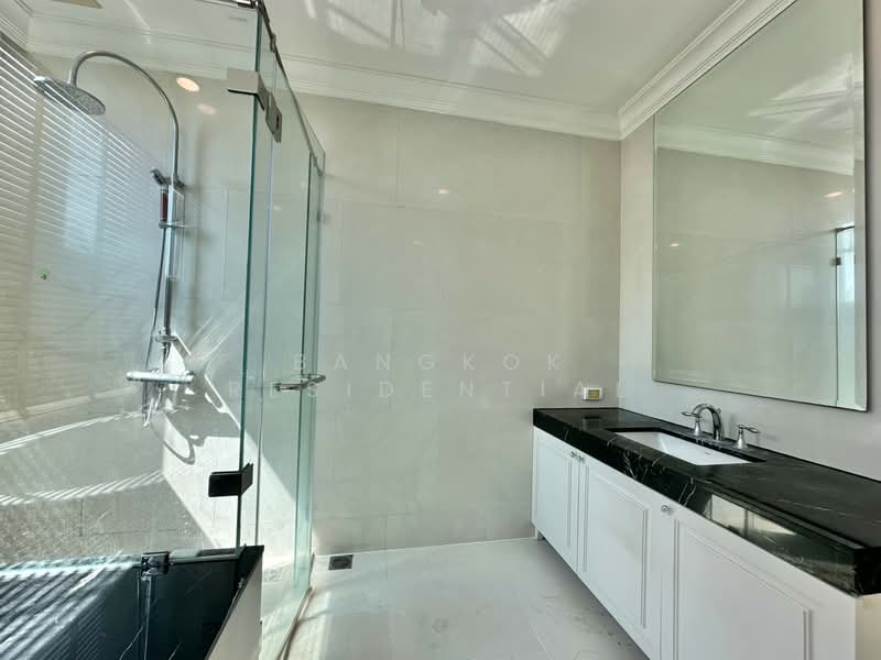 Royce Private Residences, Bangkok, 61 Soi Sukhumvit 31, Khlongtoei Nua, Watthana, Bangkok, 4 Bedrooms, 356 sqm, Condo For Sale, by Bangkok Residential, 500403901 - DDproperty.com