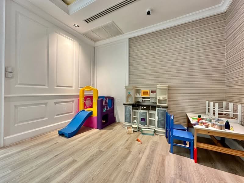 Royce Private Residences, Bangkok, 61 Soi Sukhumvit 31, Khlongtoei Nua, Watthana, Bangkok, 4 Bedrooms, 356 sqm, Condo For Sale, by Bangkok Residential, 500403901 - DDproperty.com