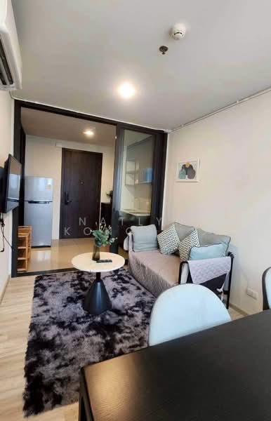 XT Huaikhwang, Bangkok, 244 Ratchadaphisek Road, Huai Khwang, Bangkok, 1 Bedroom, 35 sqm, Condo For Rent, by Natlyn Kongsapook, 500403980 - DDproperty.com