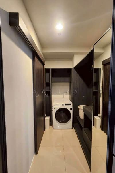 XT Huaikhwang, Bangkok, 244 Ratchadaphisek Road, Huai Khwang, Bangkok, 1 Bedroom, 35 sqm, Condo For Rent, by Natlyn Kongsapook, 500403980 - DDproperty.com