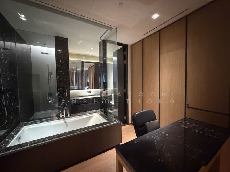 BEATNIQ Sukhumvit 32, Bangkok, Soi Sukhumvit 32, Sukhumvit Road, Khong Tan, Khlong Toei, Bangkok, 1 Bedroom, 58 sqm, Condo For Rent, by Kitsadapoom Wanpholthong, 500404034 - DDproperty.com