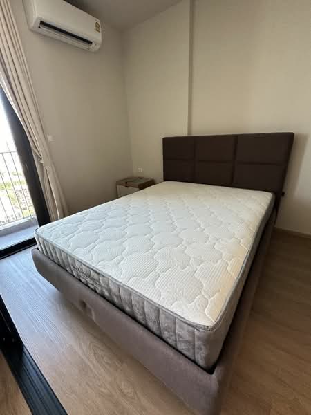 The Issara Sathorn, Bangkok, ถนนจันทน์, Thung Maha Mek, Sathon, Bangkok, 1 Bedroom, 33 sqm, Condo For Rent, by Natlyn Kongsapook, 500404062 - DDproperty.com
