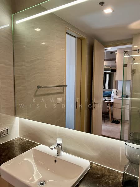 Noble State 39, Bangkok, 35 Soi Sukhumvit 39, Khlong Tan Nua, Watthana, Bangkok, 1 Bedroom, 30 sqm, Condo For Rent, by Kawinthip Wisesdenchai, 500404083 - DDproperty.com