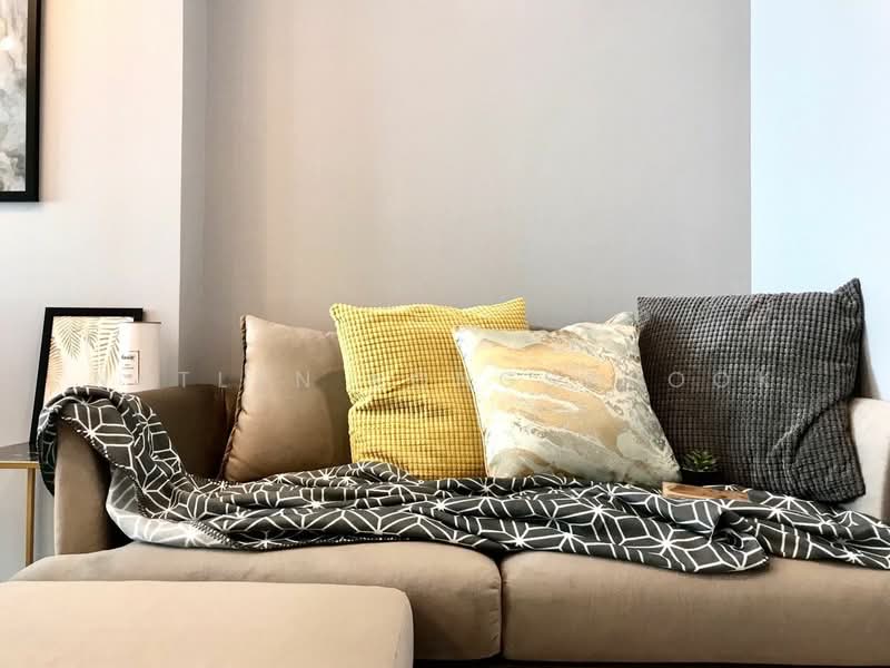 Life One Wireless, Bangkok, 1 Wireless Road, Lumphini, Pathum Wan, Bangkok, 1 Bedroom, 36 sqm, Condo For Sale, by Natlyn Kongsapook, 500404090 - DDproperty.com
