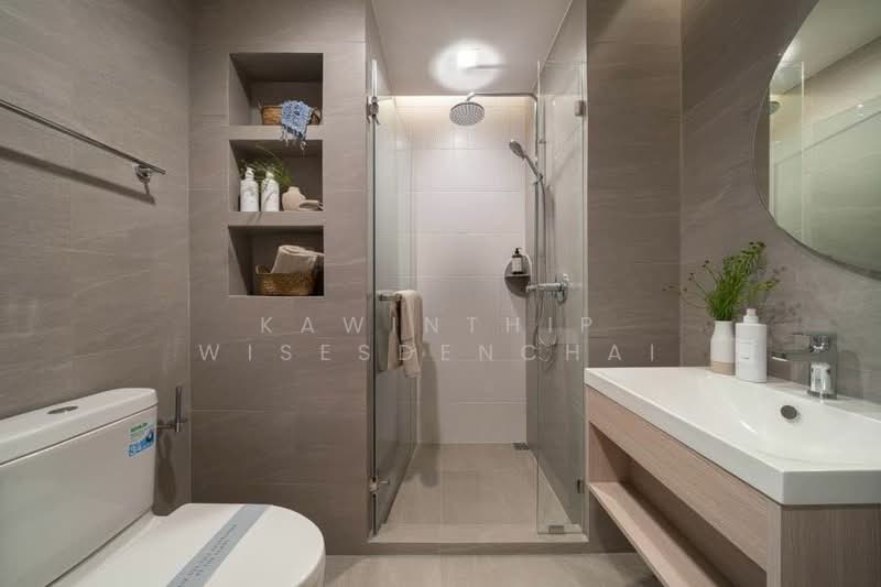 Reference Sathorn-Wongwianyai, Bangkok, Krung Thonburi 2 Alley, Bang Lam Phu Lang, Khlong San, Bangkok, 1 Bedroom, 34 sqm, Condo For Sale, by Kawinthip Wisesdenchai, 500404102 - DDproperty.com