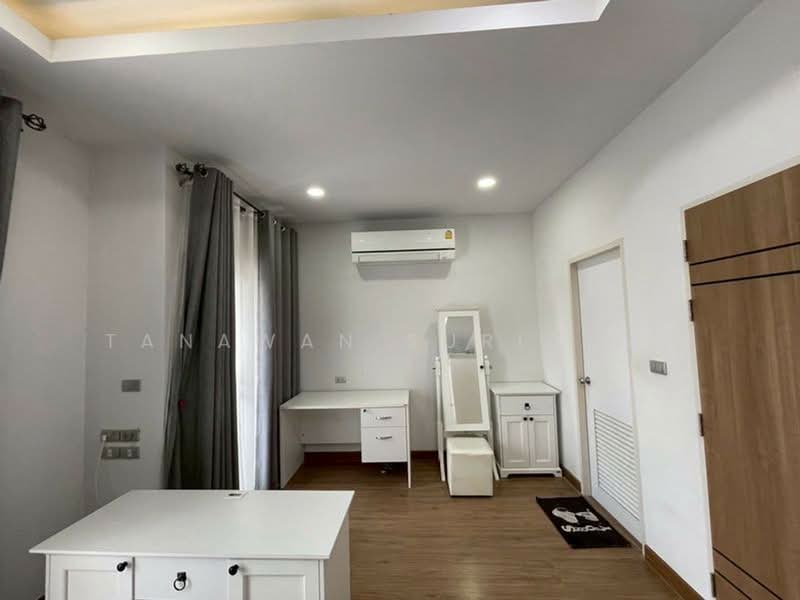 undefined, Chon Buri (Pattaya), Surasak, Si Racha, Chon Buri (Pattaya), 4 Bedrooms, 160 sqm, Single Detached House For Rent, by Tanawan Surichai, 500404108 - DDproperty.com